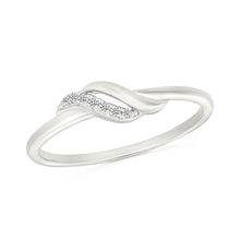 Intertwined Elegance Gold & Diamond Ring