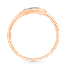 Glimmering Heart Diamond Ring