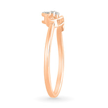 Heart Enticing Gold & Diamond Ring