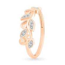 Intricate Floral Gold & Diamond Ring