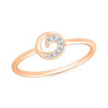 Sparkling Swirl Diamond Ring