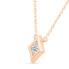 Equivalent glint Gold & Diamond Pendant
