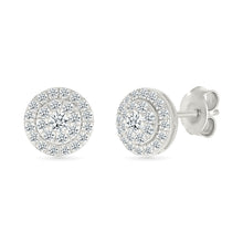 Attractive Round Diamond Stud Earrings