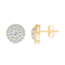 Attractive Round Diamond Stud Earrings