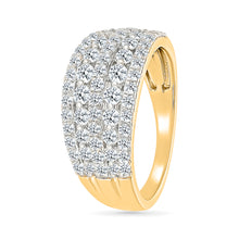 Glinting Diamond Ring