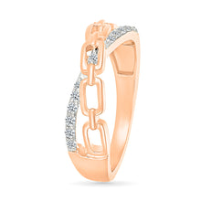 Sparkling Linked Diamond Ring