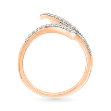 Twisted Halo Diamond Ring 