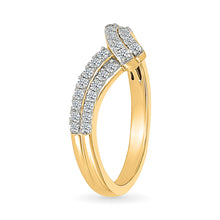 Coronal Gold & Diamond Ring