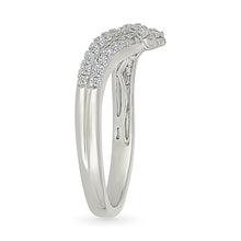 Coronal Gold & Diamond Ring