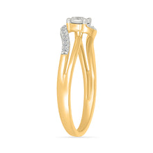 Classic Swirl Diamond Ring