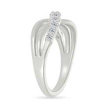 Intertwined Wavy Ring