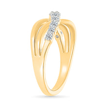 Intertwined Wavy Ring