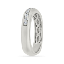 The Avelina Gold & Diamond Ring