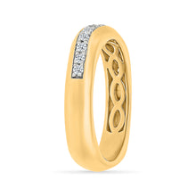 The Avelina Gold & Diamond Ring