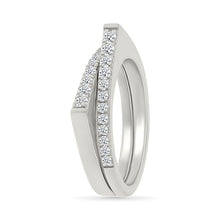 Revival Stackable Gold & Diamond Ring