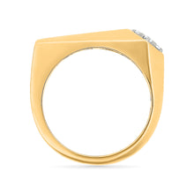 Heartfelt Gold & Diamond Ring