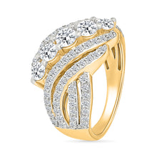 Leaf Crossover Diamond Ring