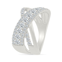 Twill Weaves Gold & Diamond Ring