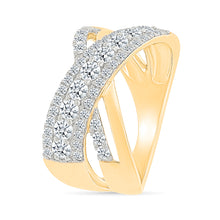 Twill Weaves Gold & Diamond Ring