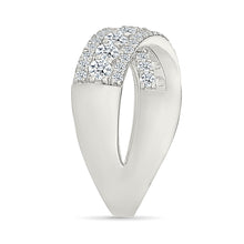 Twill Weaves Gold & Diamond Ring