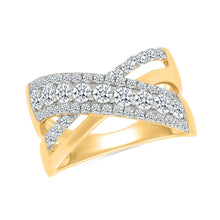 Twill Weaves Gold & Diamond Ring