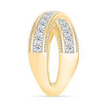 Flaunt Wave Gold & Diamond Ring