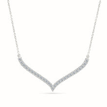 Luxe Impression Diamond Necklace
