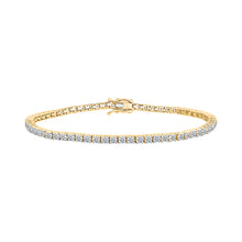 Gleaming Grandeur Diamond Bracelet