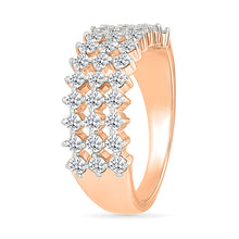 Sunlit Triple Diamond Ring