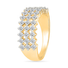 Sunlit Triple Diamond Ring