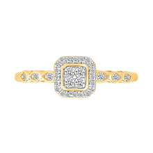 Majestic Glittering Gold & Diamond Ring