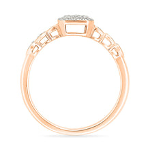 Majestic Glittering Gold & Diamond Ring