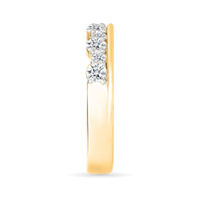 The Salina Stackable Gold & Diamond Ring