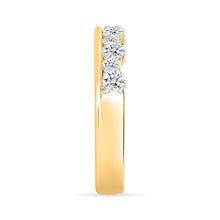 The Salina Stackable Gold & Diamond Ring
