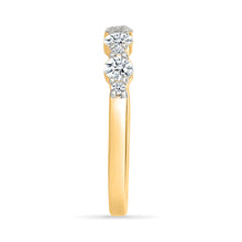 The Salina Stackable Gold & Diamond Ring