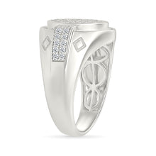 Dazzling Diamond Cluster Ring