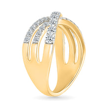 Dazzling Intertwined Fusion Ring
