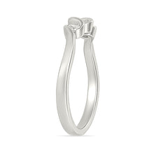 Curving of Sparkle Diamond Ring