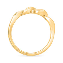 Wavy Three-Stone Ring