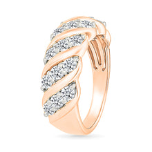 Twirled  Gold & Diamond Diamond Ring