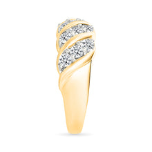 Twirled  Gold & Diamond Diamond Ring
