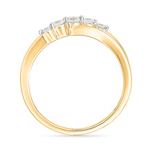 Flowing Diamond Sparkle Ring