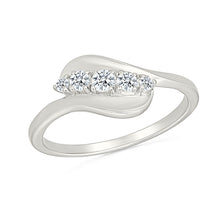 Ethereal Diamond Ring