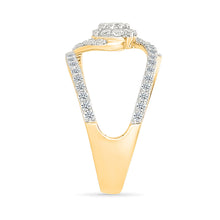 Flowing Swirl Diamond Ring