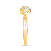 Twisted Shimmering Gold & Diamond Ring