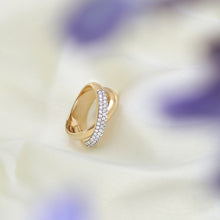 Crisscross Twirling Rings